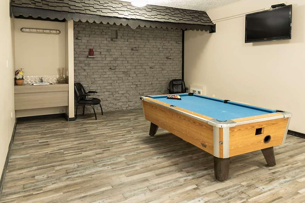 Econo Lodge Inn & Suites メディシンハット 設備 写真
